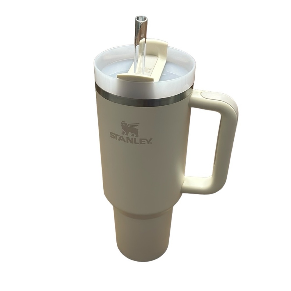 Stanley Tumbler 40oz cream color